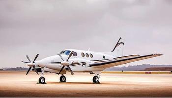 Beechcraft King Air C90B 1