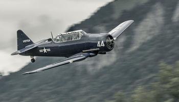 North American Harvard Mk IV 1