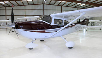 Cessna 182T Skylane 1