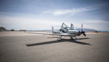 Cirrus SR22-G5 TURBO 1