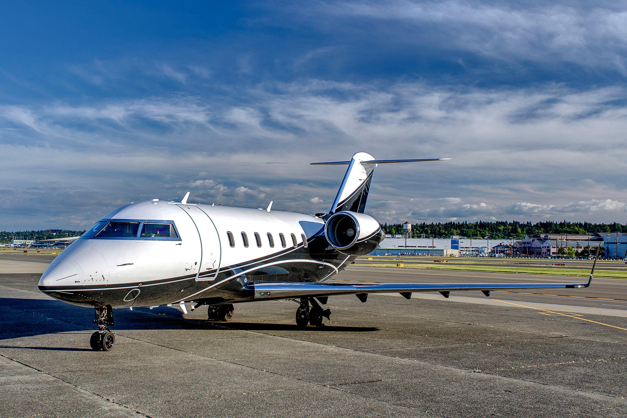 2010 Bombardier Challenger 605 For Sale, United States AvBuyer