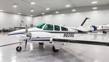 Beechcraft 55 Baron 1