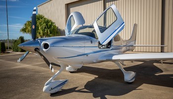 2017 cirrus sr20 g6 exterior