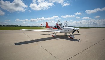 Cirrus SR22 G5 GTS 1