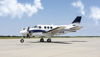 Beechcraft King Air C90 1