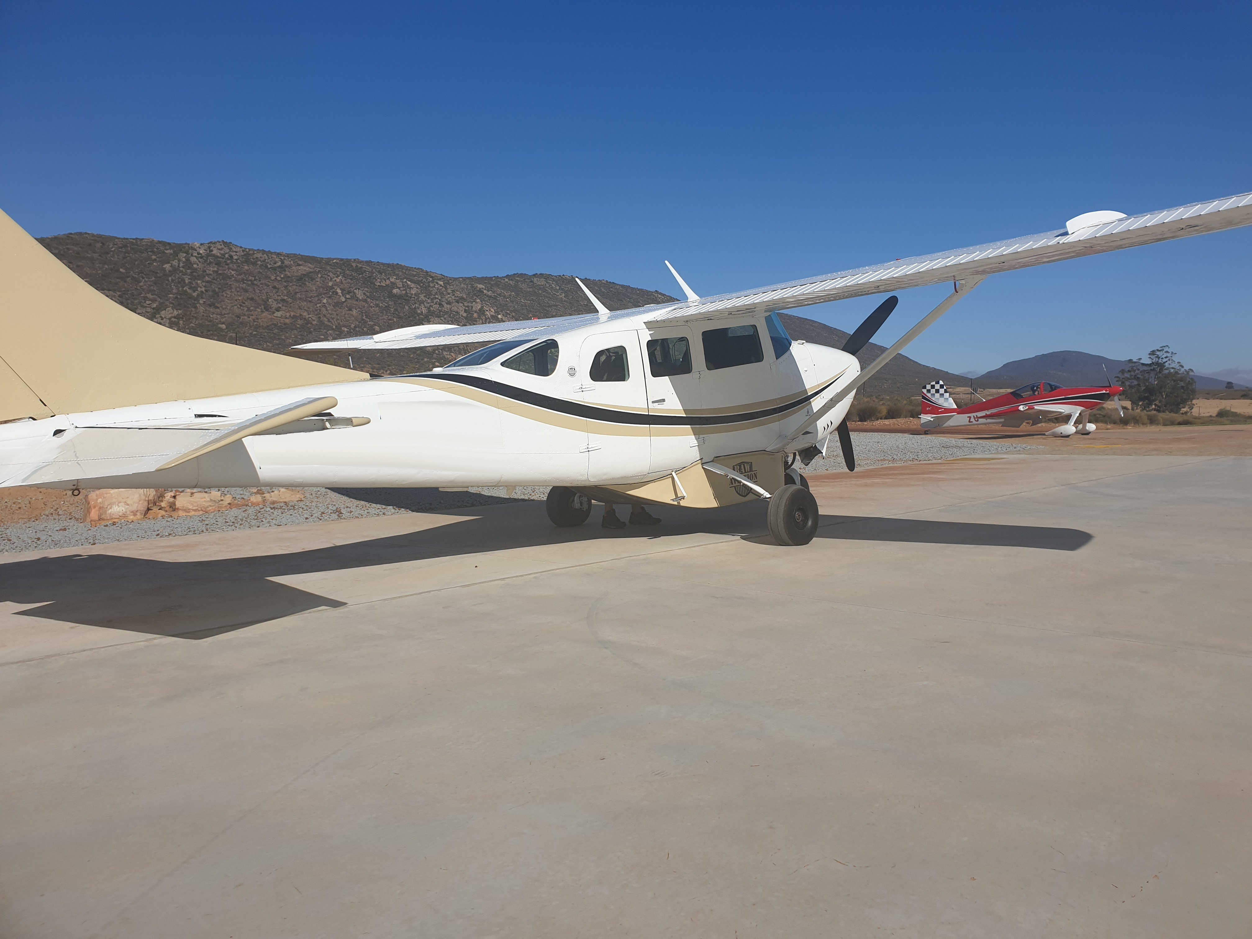 1969 Cessna 206 For Sale in ZA. AvBuyer