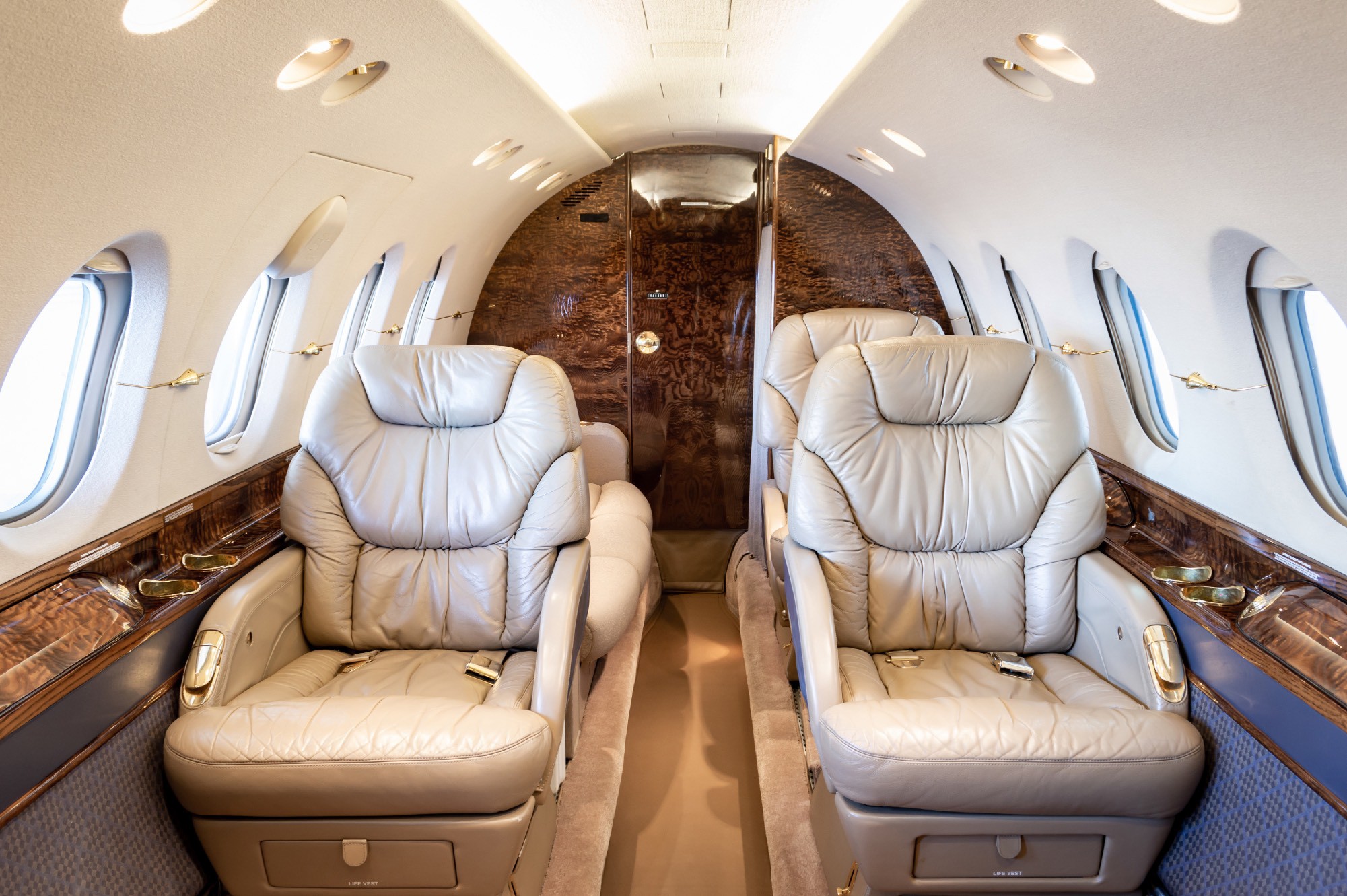 2001 Hawker 800XP For Sale in Mexico. 258527 AvBuyer