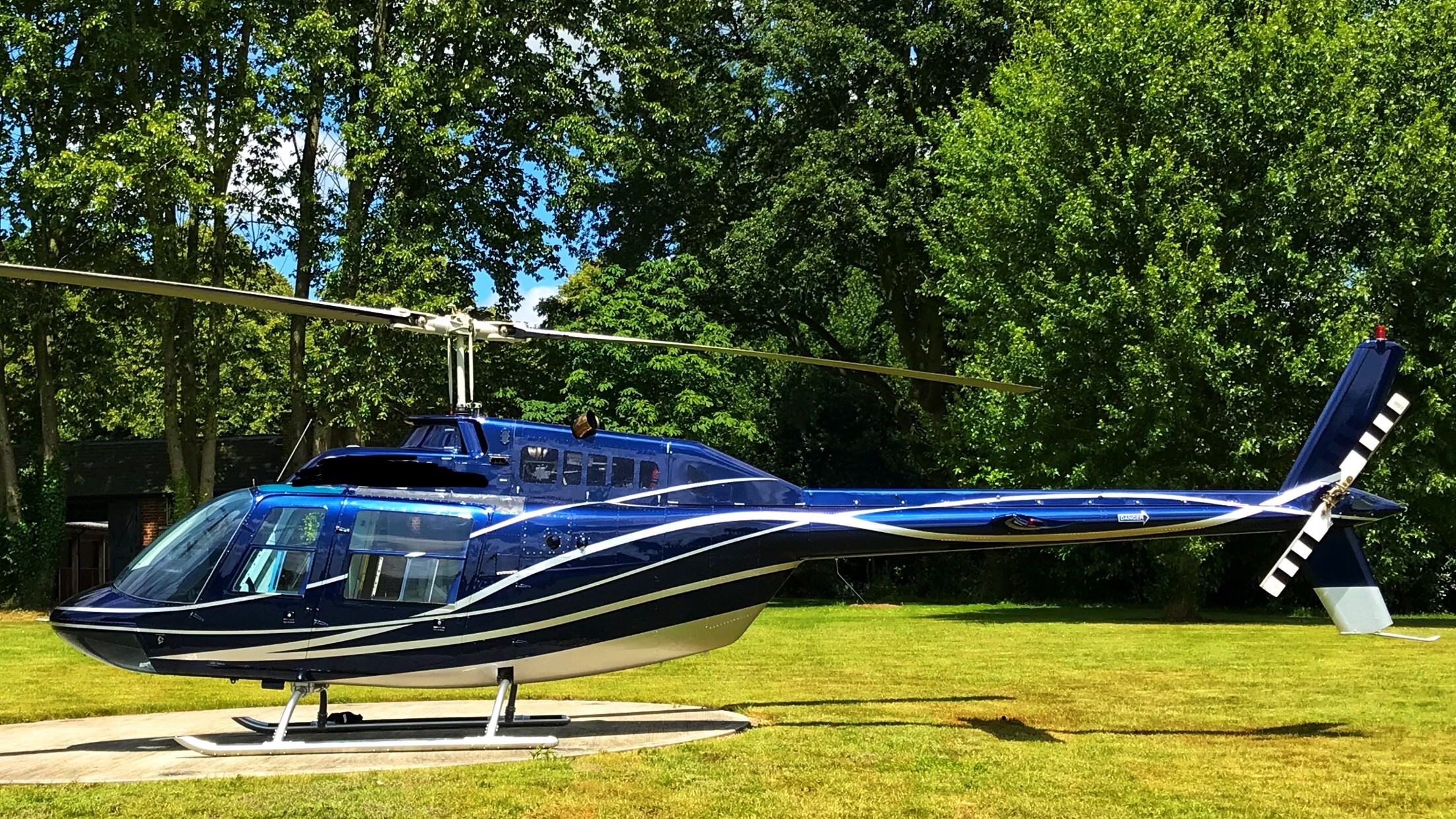 Bell 206 For Sale in England AvBuyer