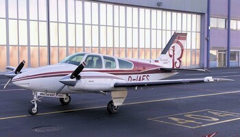 Beechcraft 55 Baron Exterior