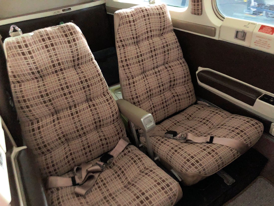 비치크래프트 F33A Bonanza 1986 사진 4