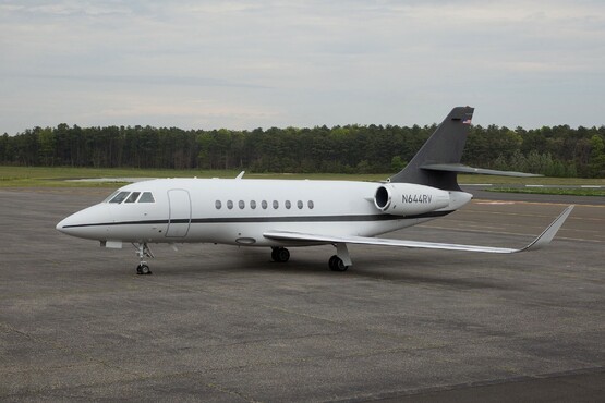 Dassault Falcon 2000 Exterior