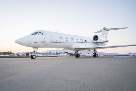 Gulfstream IV Exterior