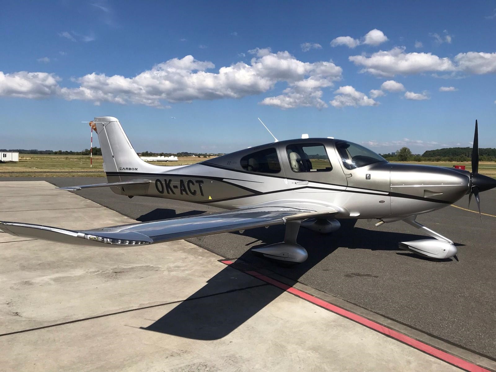 2017 Cirrus SR22 G6 GTS For Sale in AvBuyer