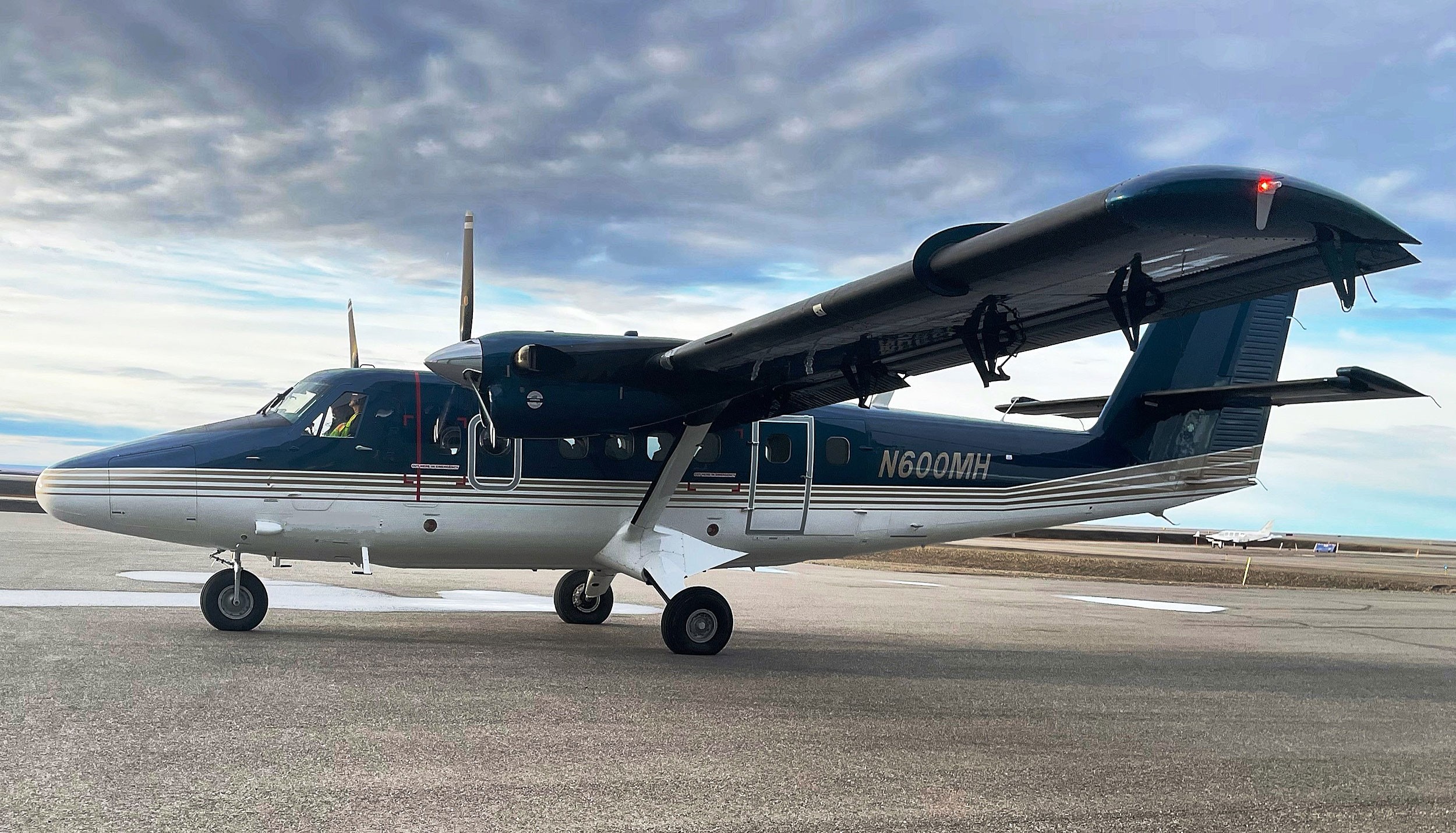 2020 De Havilland DHC6400 TWIN OTTER For Sale Canada. 823.6 hrs