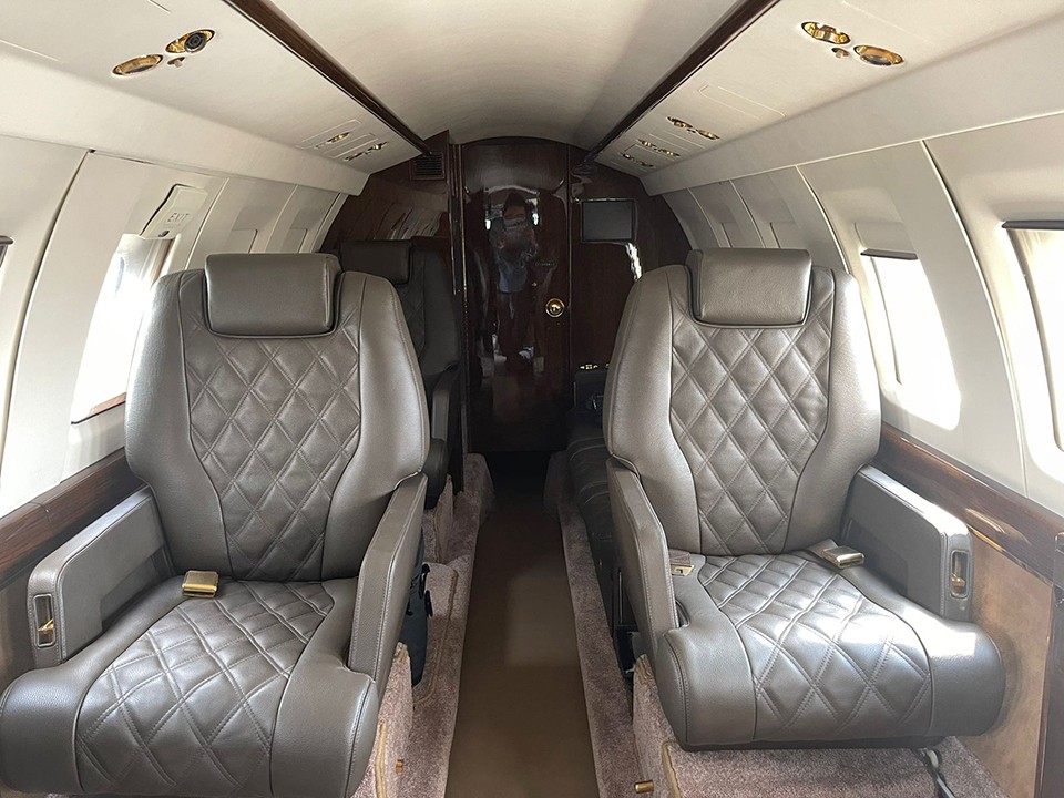 1986 Hawker 800A For Sale Mexico. 11512 hrs. AvBuyer