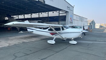 Cessna 182S Skylane Exterior