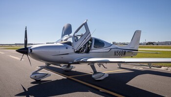 Cirrus SR22 G5 GTS Exterior