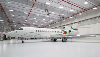Dassault Falcon 8X Exterior