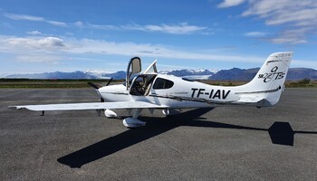 Cirrus SR22 G2 GTS Exterior
