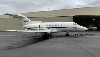 Hawker 800XP Exterior