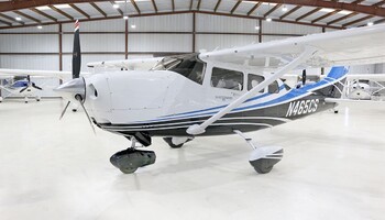 Cessna Turbo 206H Stationair In Hangar