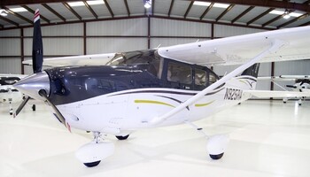 Cessna Turbo 206H Stationair In Hangar