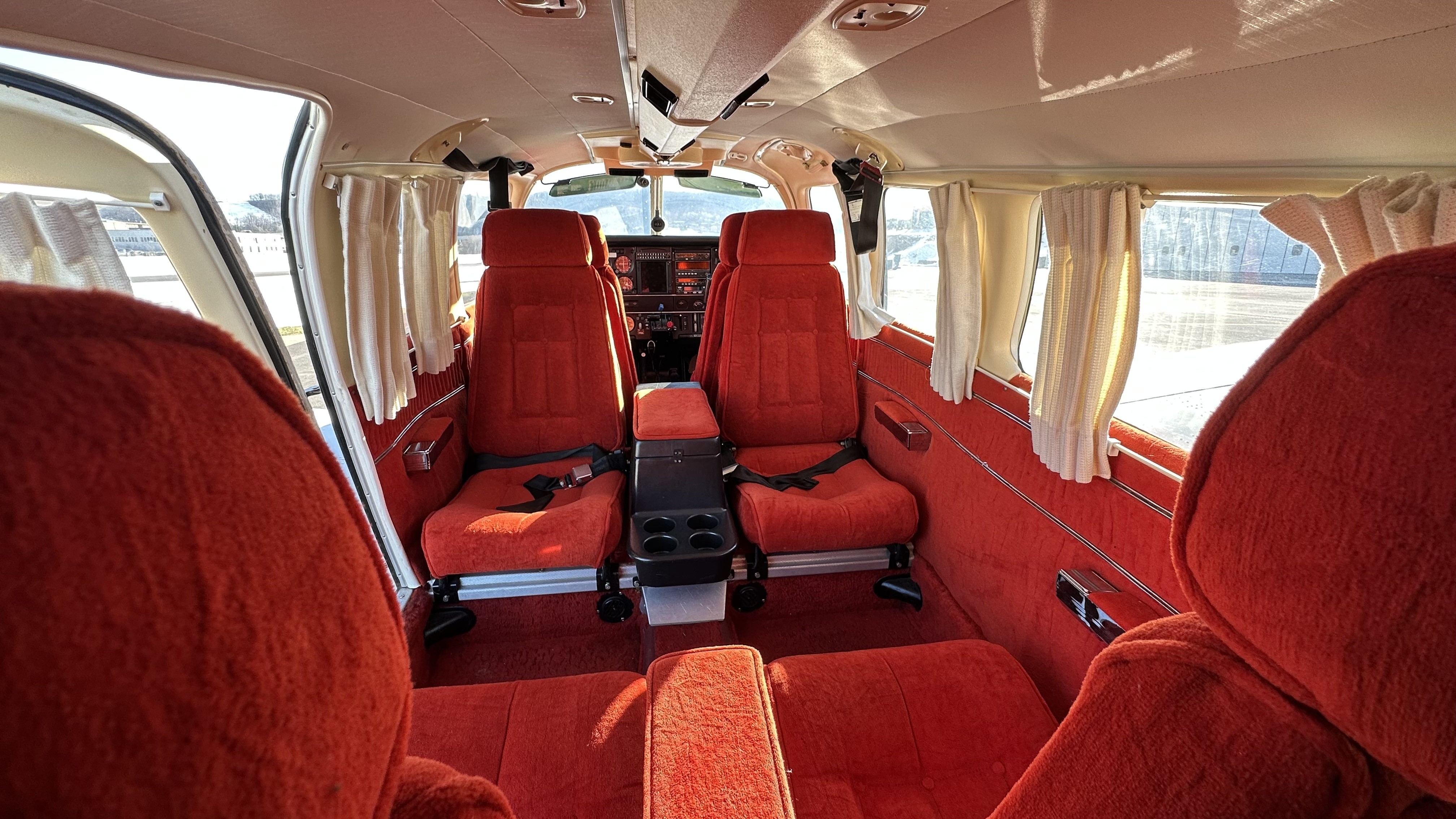 Piper Saratoga For Sale Italy. 2150 hrs. AvBuyer