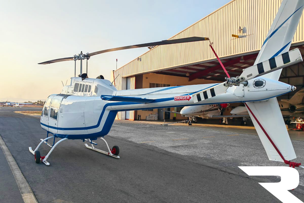 1981 Bell 206B III, photo 4
