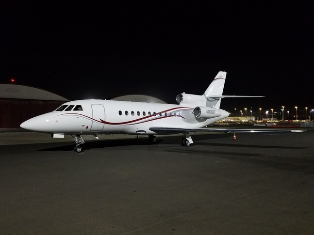 Dassault Falcon 900B Exterior
