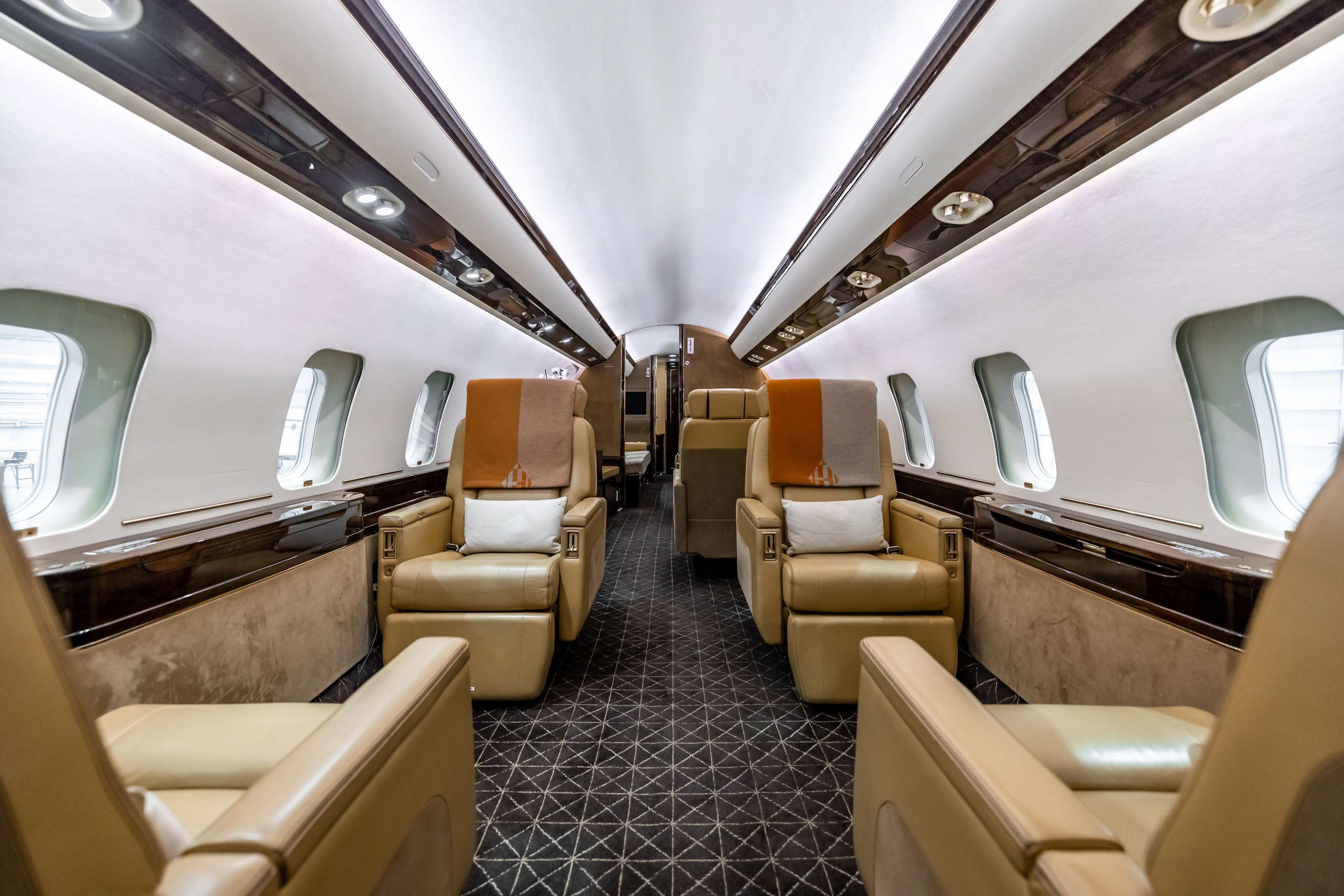 2009 Bombardier Global Express XRS For Sale Canada. 3787 hrs. AvBuyer