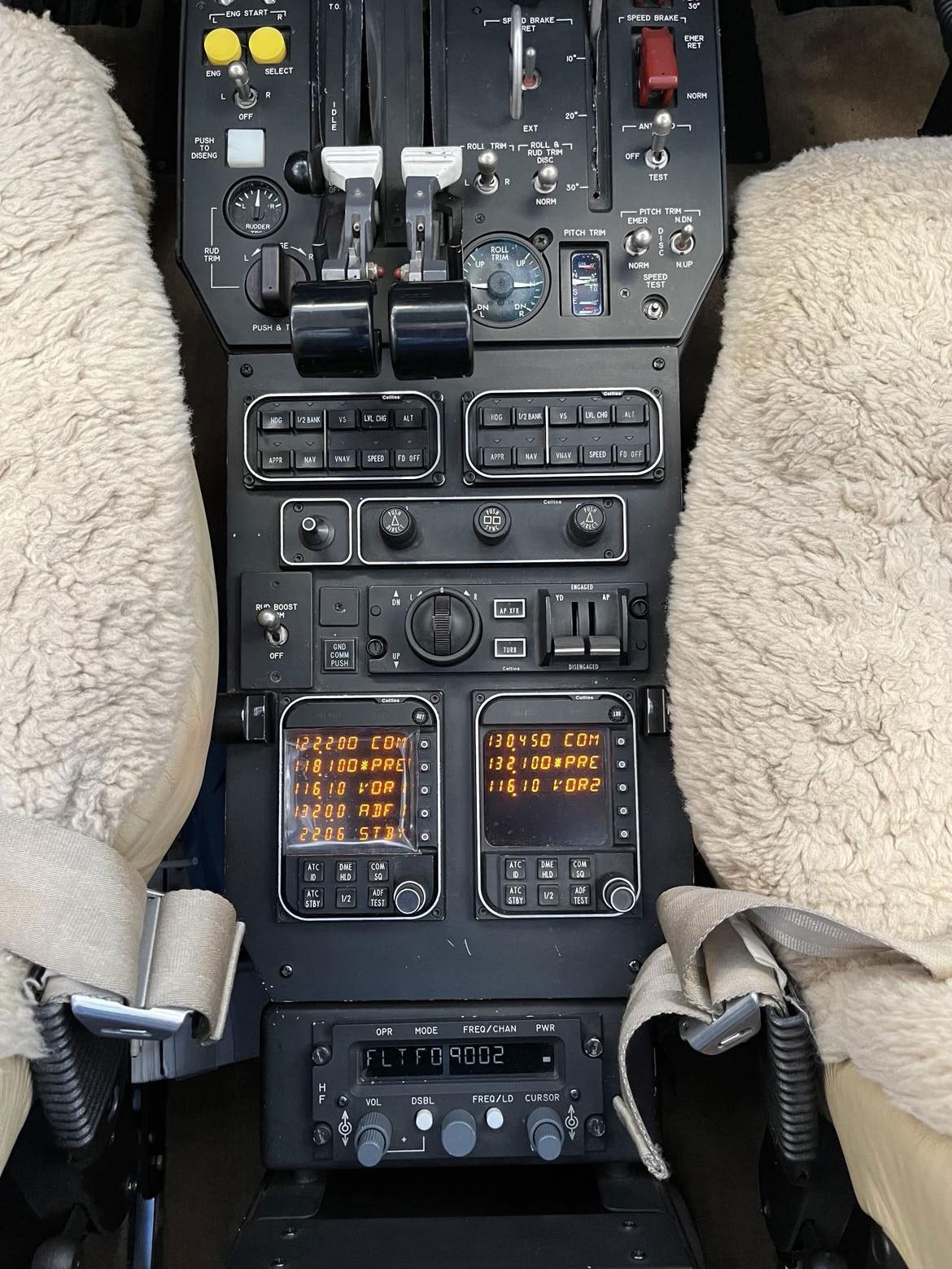 2006 Hawker 400XP For Sale Canada. 2427.9 AvBuyer