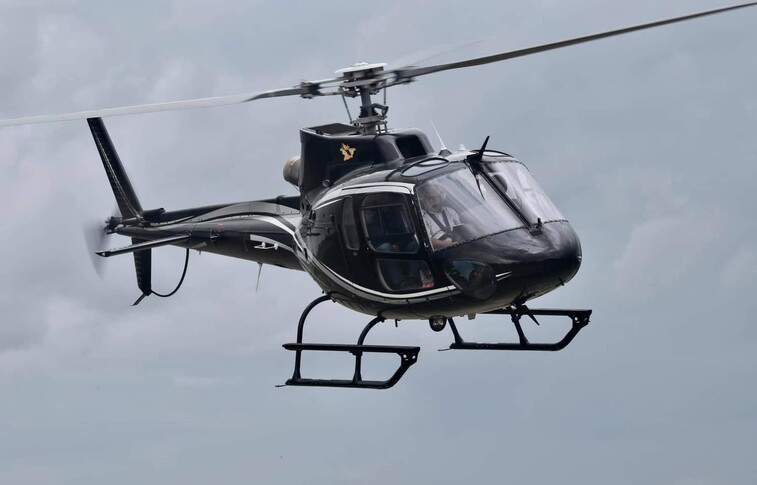 Airbus/Eurocopter AS 350B-2 In the sky