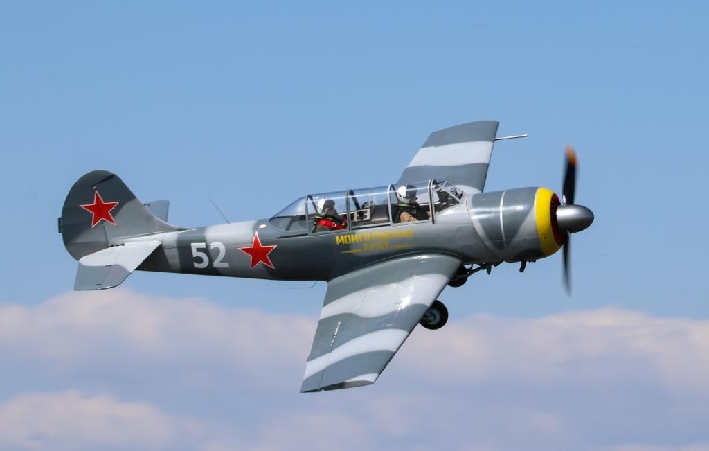 1996 Yakovlev Yak52 For Sale UK. 731 hrs. AvBuyer