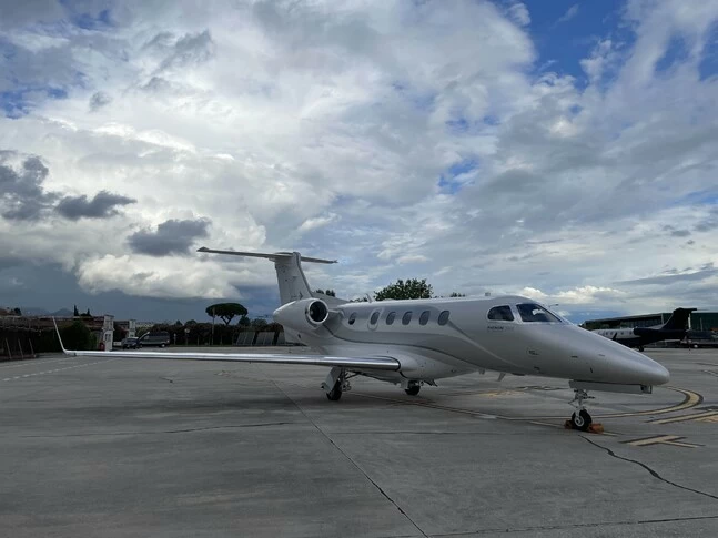 Embraer Phenom 300E