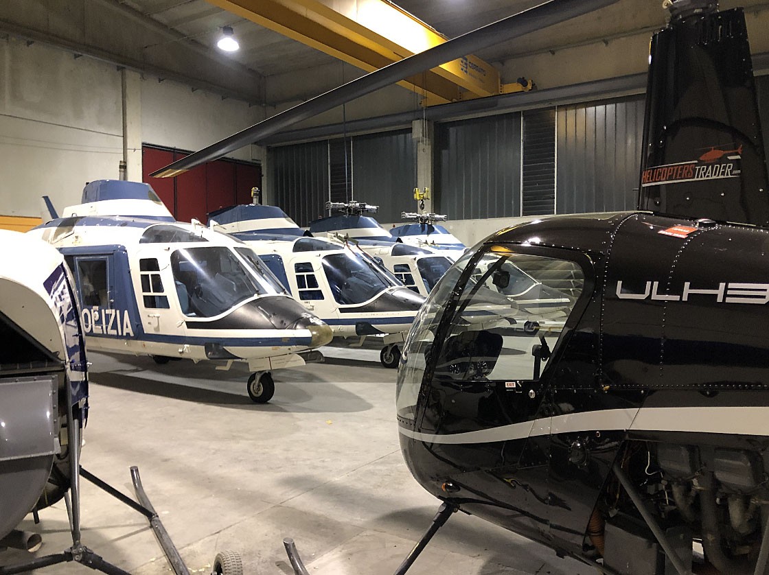 1988 Agusta A109A II For Sale Italy. 3500 AvBuyer