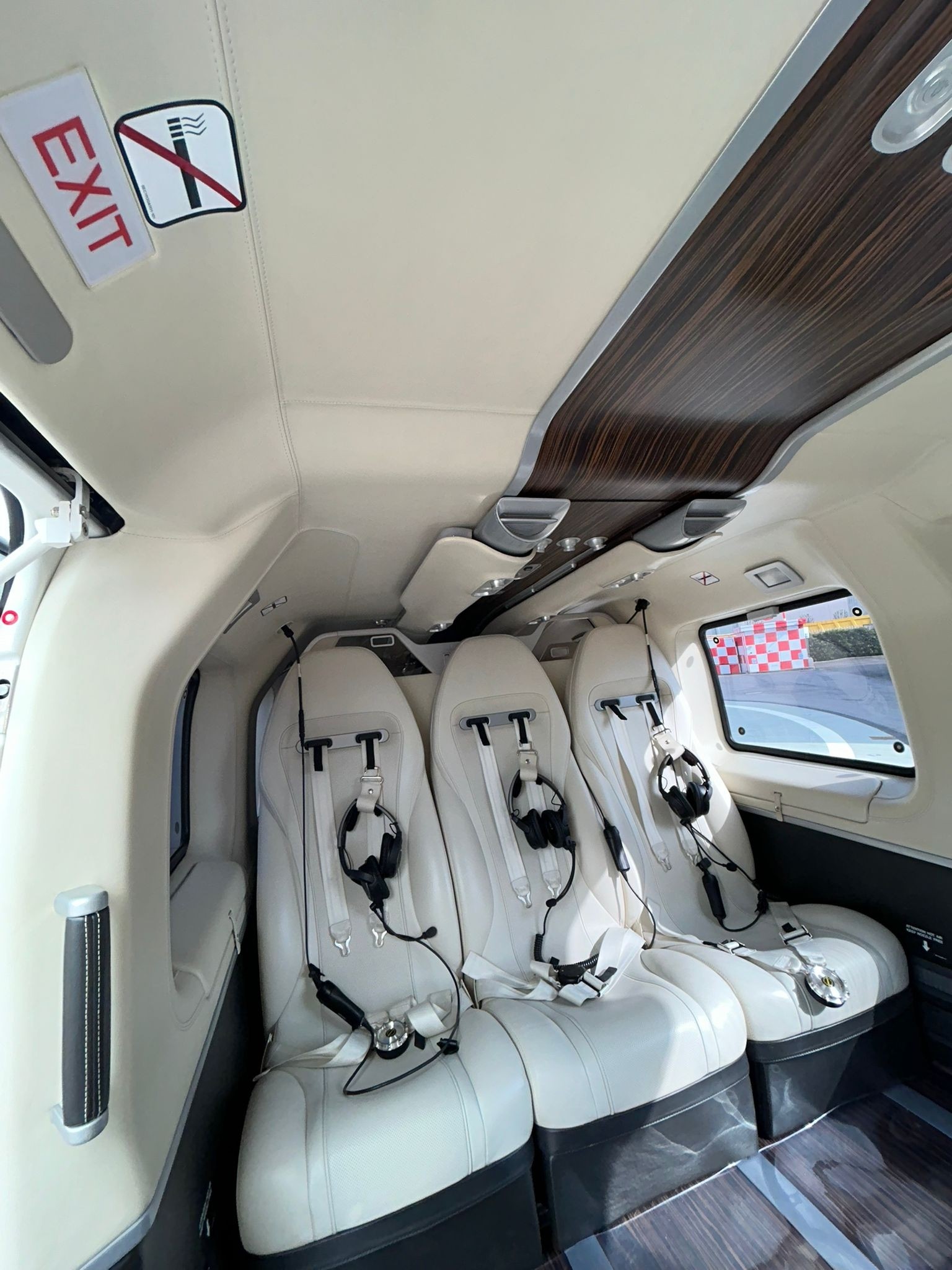 2016 Airbus H145, photo 7