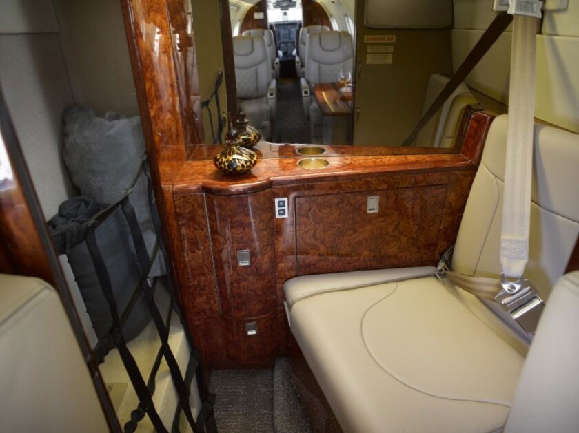 2006 Hawker 400XP For Sale MO, US. 5316 hrs. AvBuyer