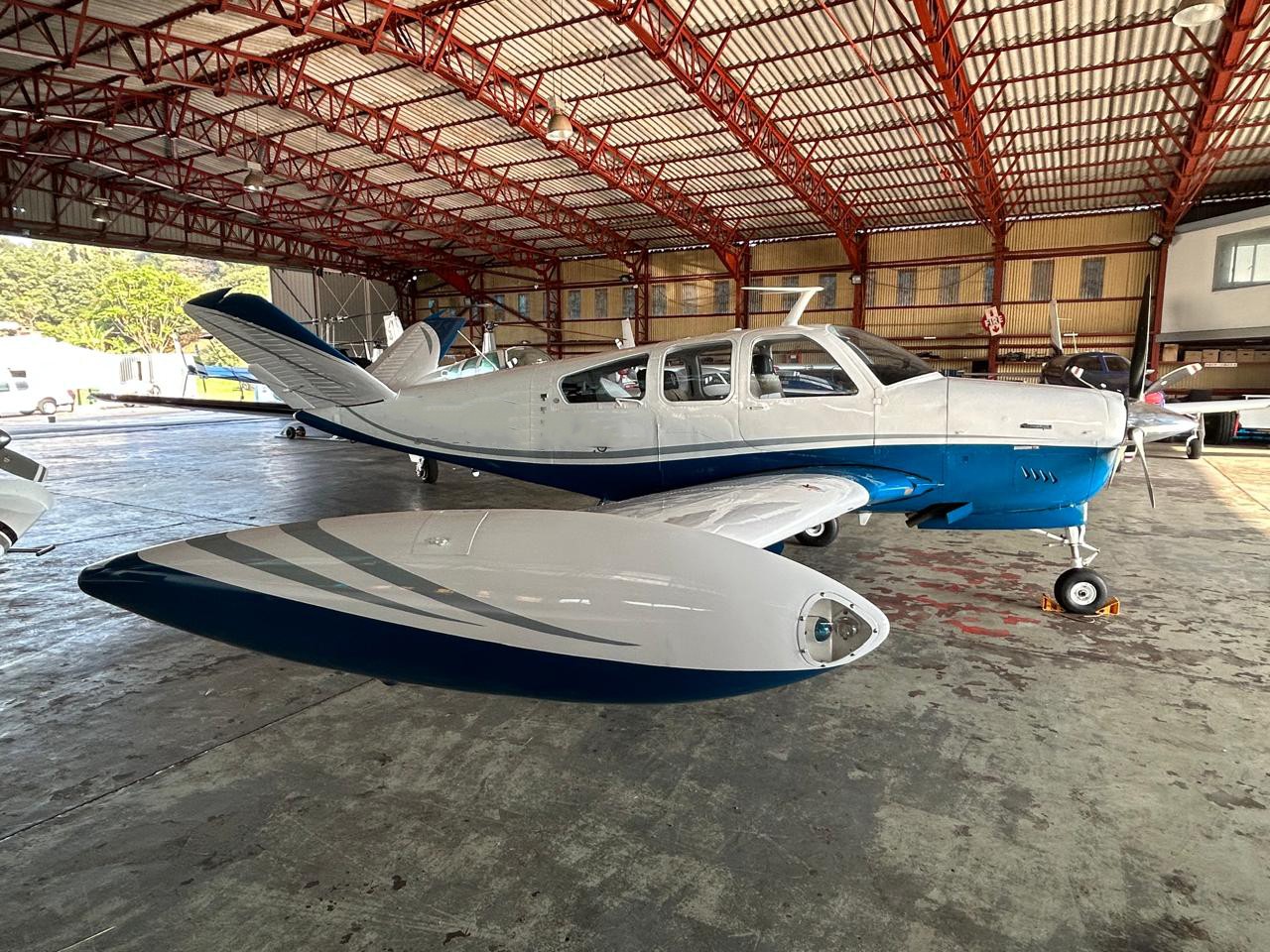 비치크래프트 V35B Bonanza 1978 사진 1