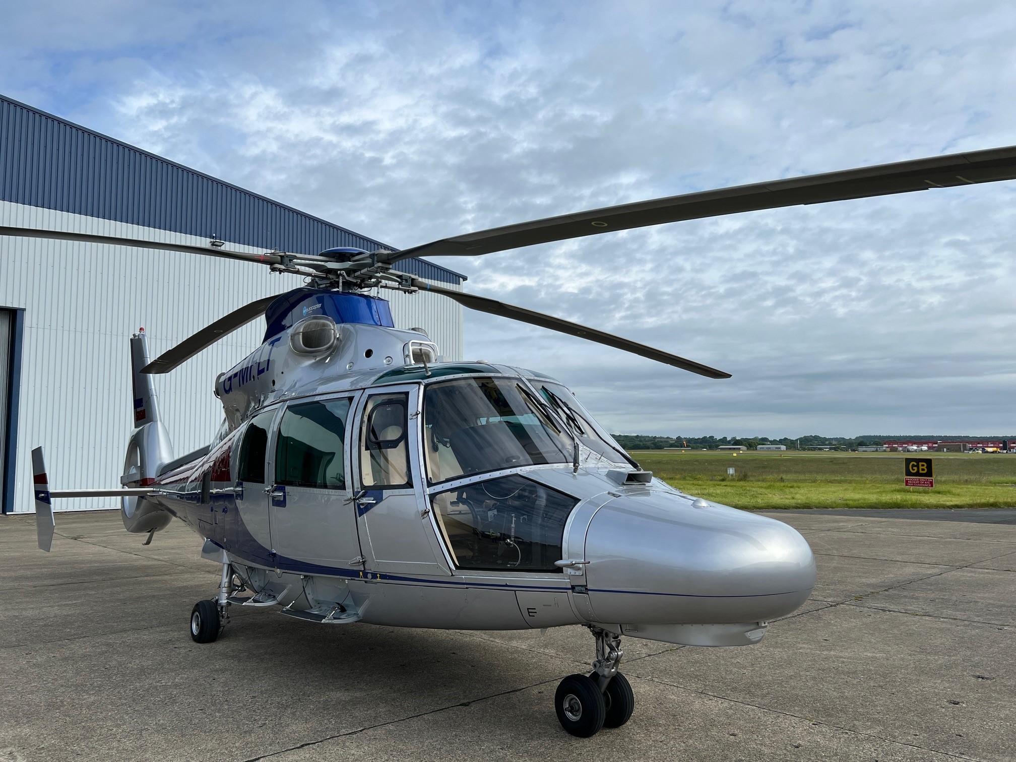 airbus-eurocopter-as-365n-3-helicopters-for-sale-avbuyer