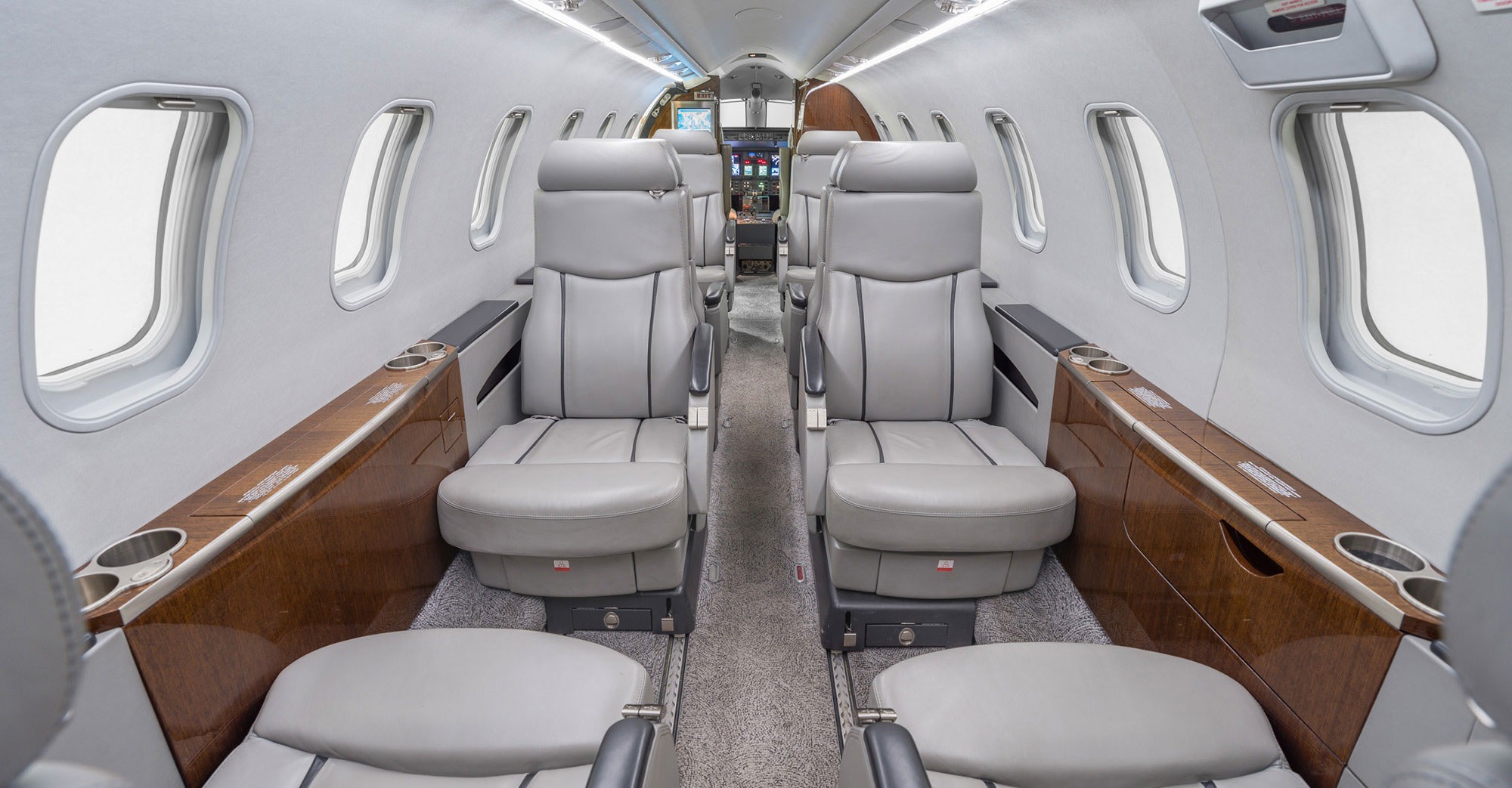 2007 Bombardier Learjet 45XR For Sale OR, US. 3527.9 hrs. AvBuyer