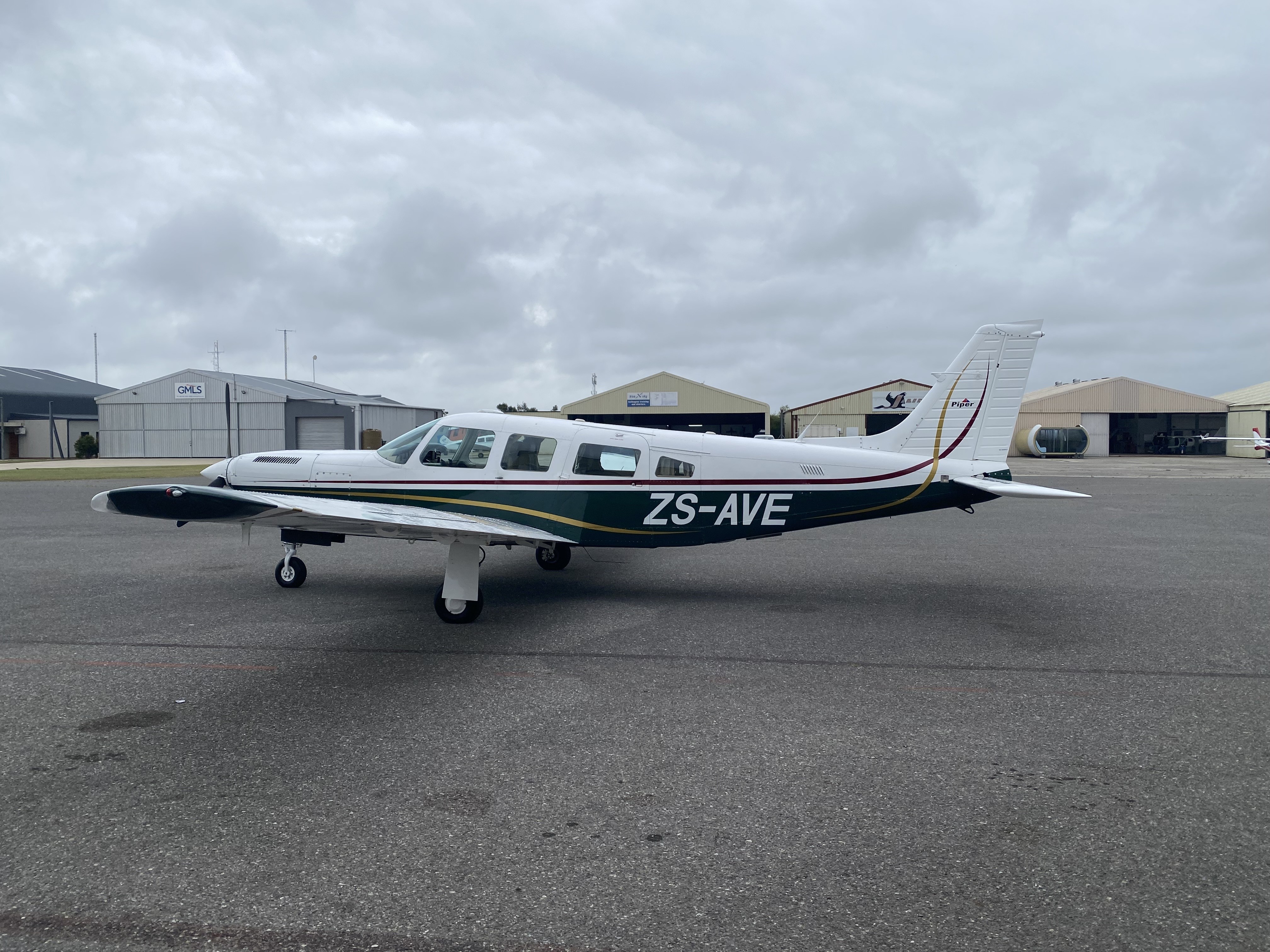 1980 Piper Saratoga, photo 6