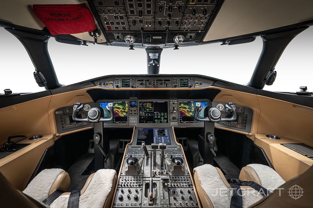 2014 Bombardier Global 6000 For Sale CH. 4721 hrs. AvBuyer