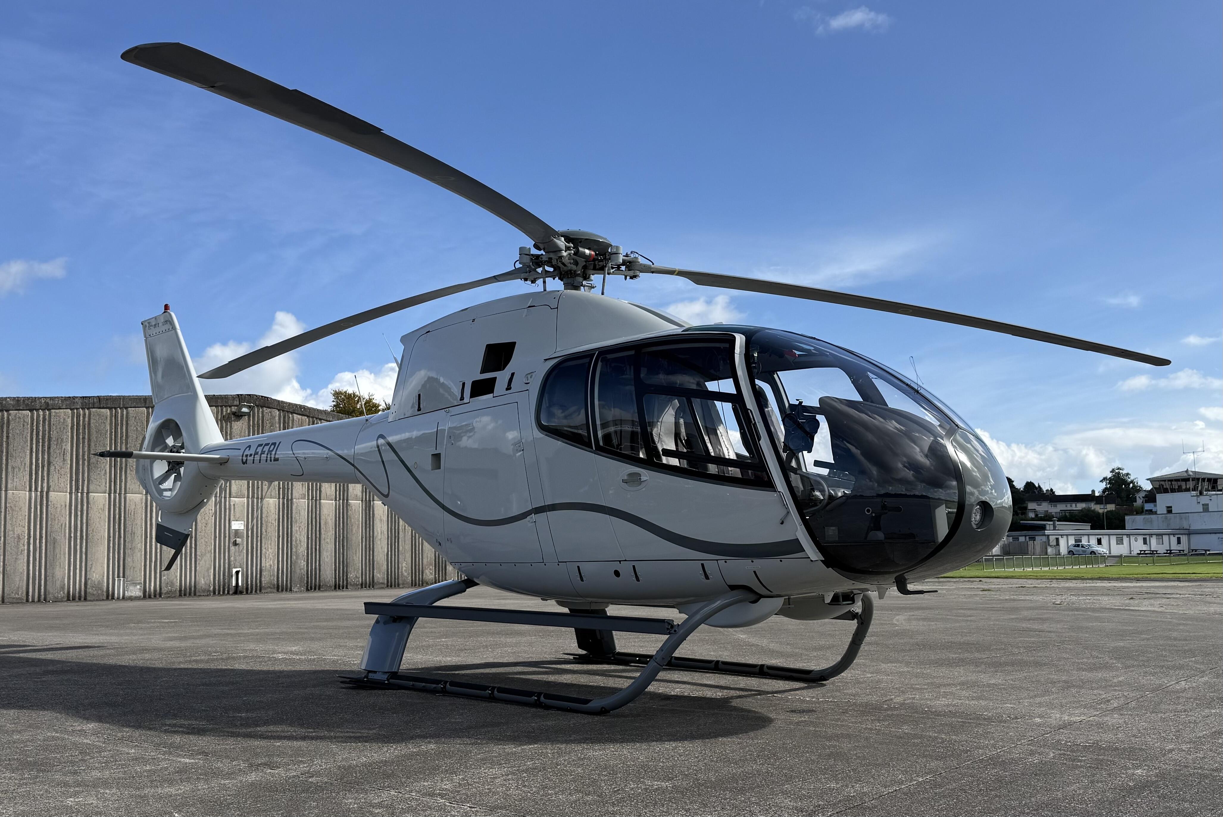 에어버스 헬리콥터스 EC 120B 2001 사진 1
