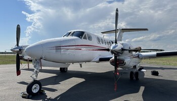 Beechcraft King Air 300