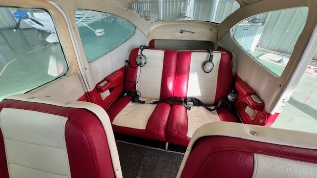 세스나 182P Skylane 1973 사진 3