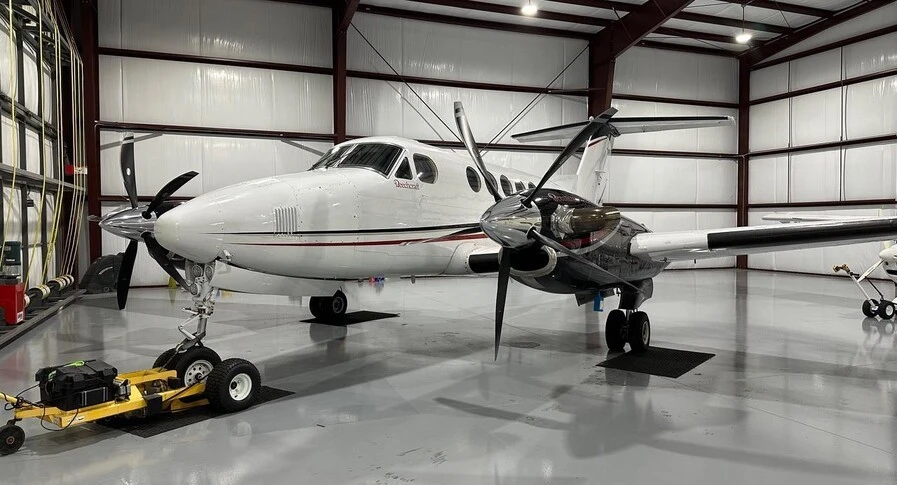 Beechcraft King Air 200