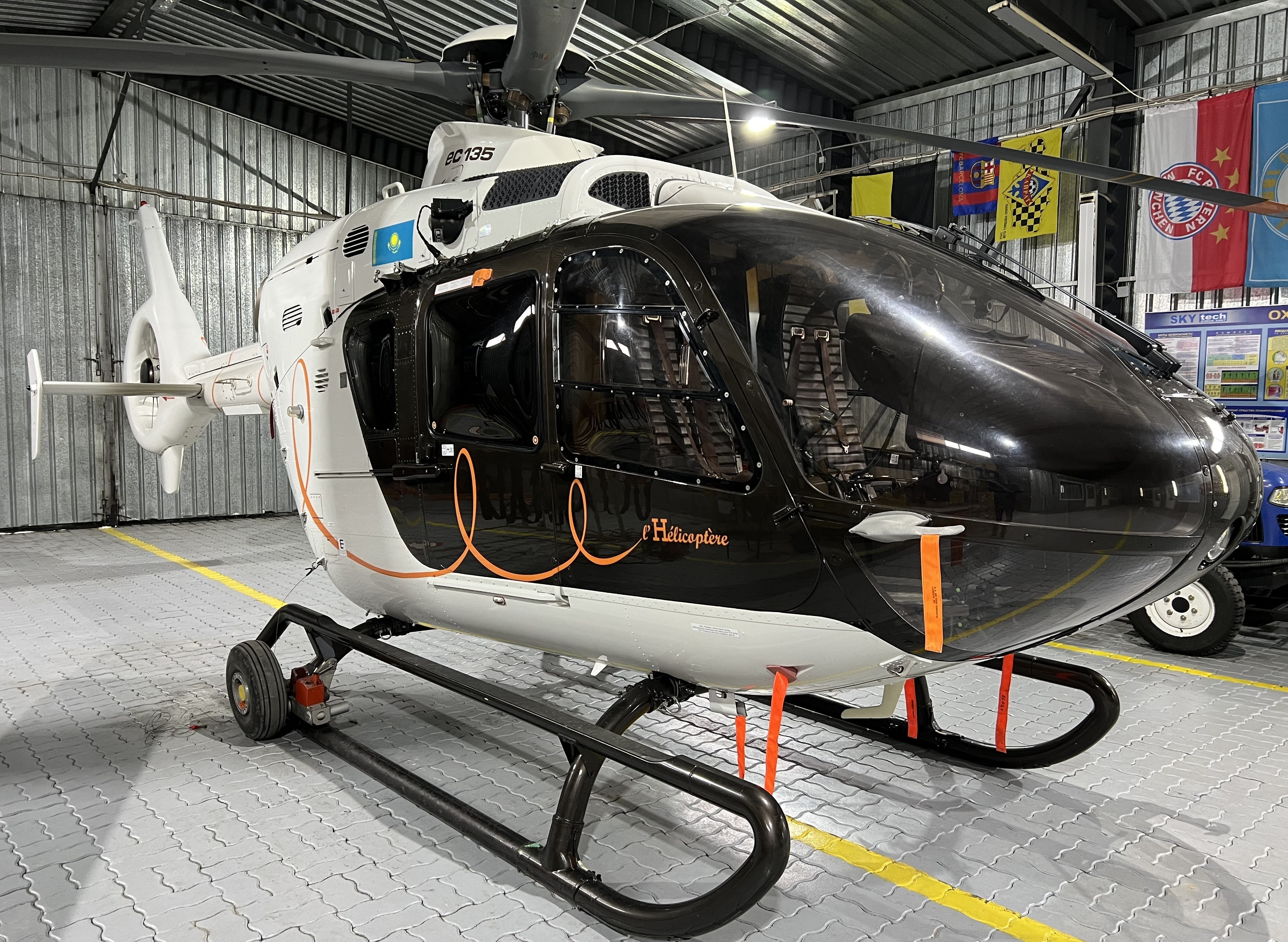 2009 Airbus/Eurocopter EC 135P2+, photo 1