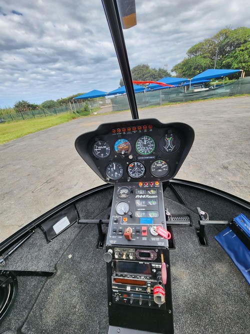 2001 Robinson R44 Raven I, photo 3