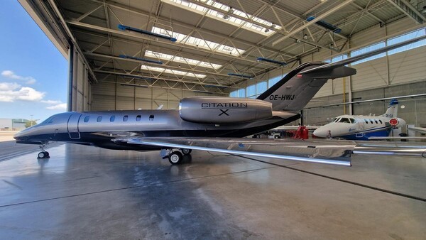 aircraft-private-jets-cessna-