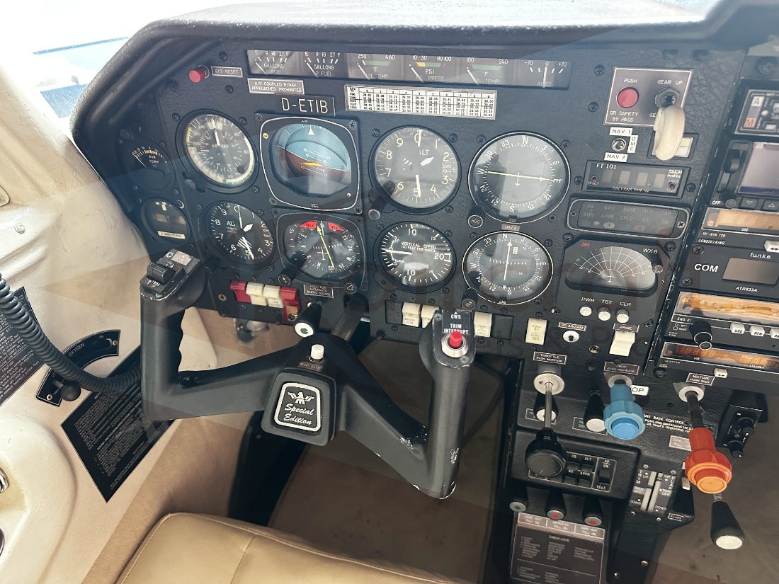 무니 M20K 231 1980 사진 7